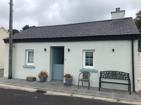 3 Quay Cottage Killala. Luxury Sea-Front Cottage